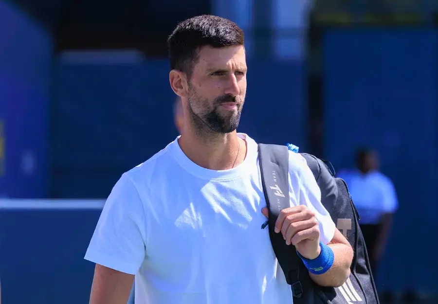 和阿尔卡拉, 你的观点, 贯冠军奖杯